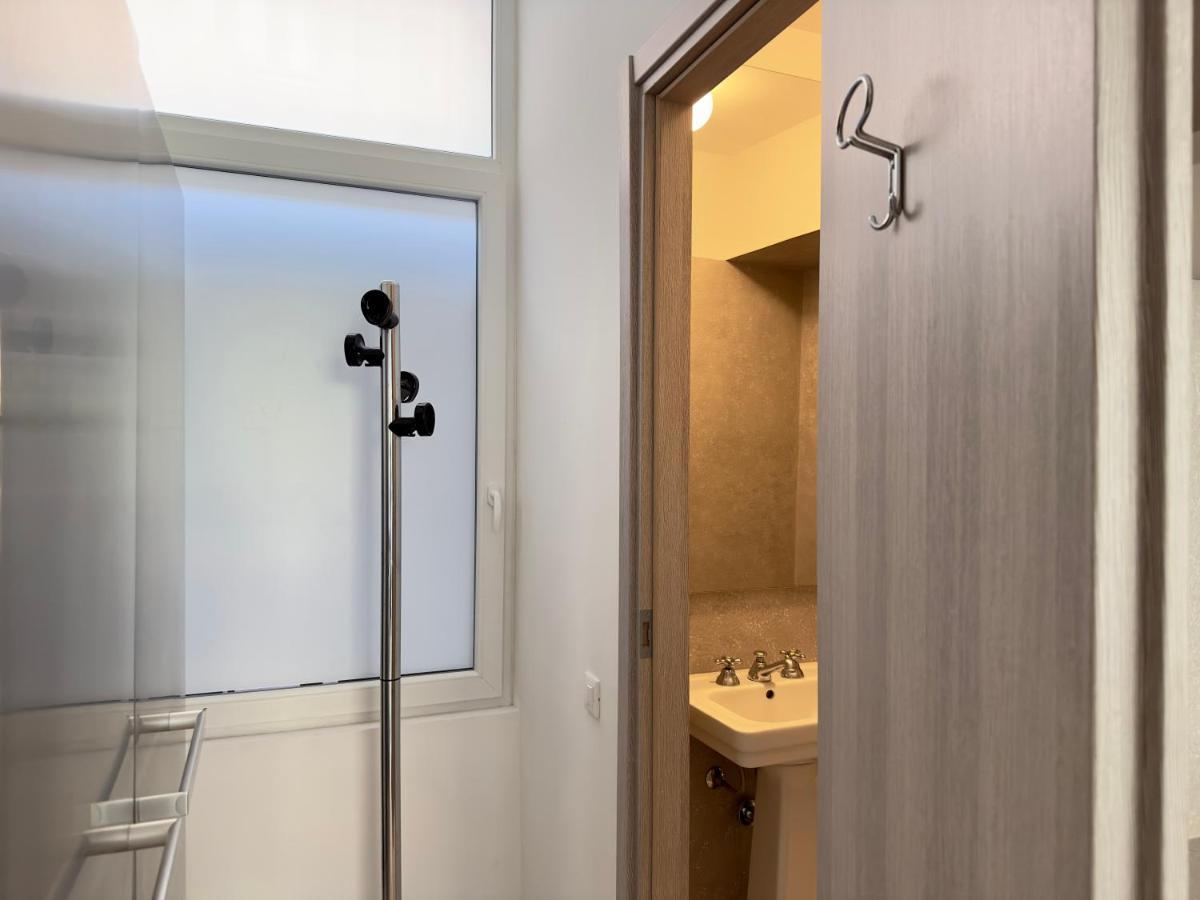 Grand Apartment Navigli Milan Extérieur photo