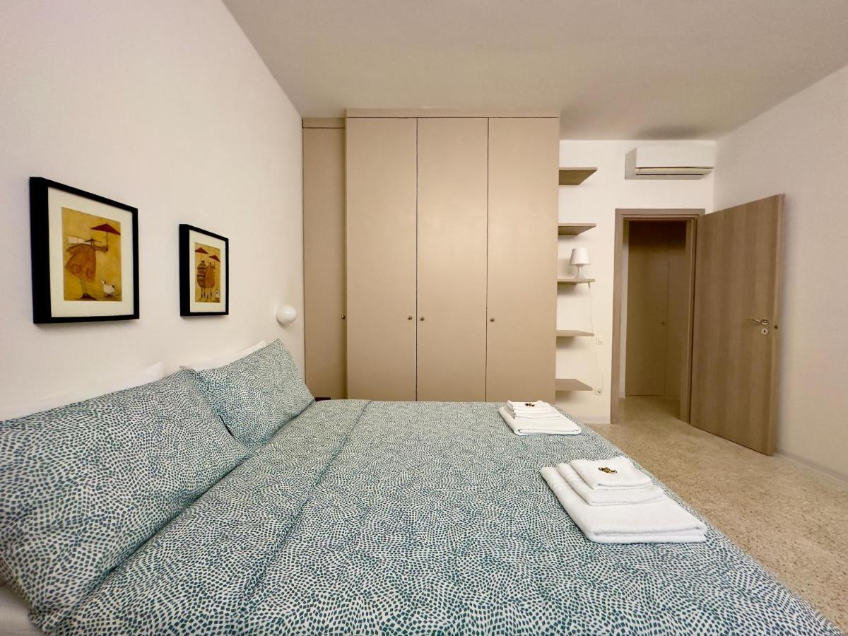 Grand Apartment Navigli Milan Extérieur photo