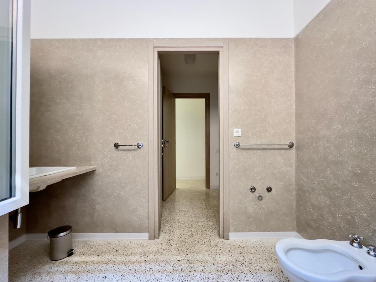 Grand Apartment Navigli Milan Extérieur photo